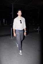 Dino Morea snapped at domestic airport in Mumbai on 2nd July 2015